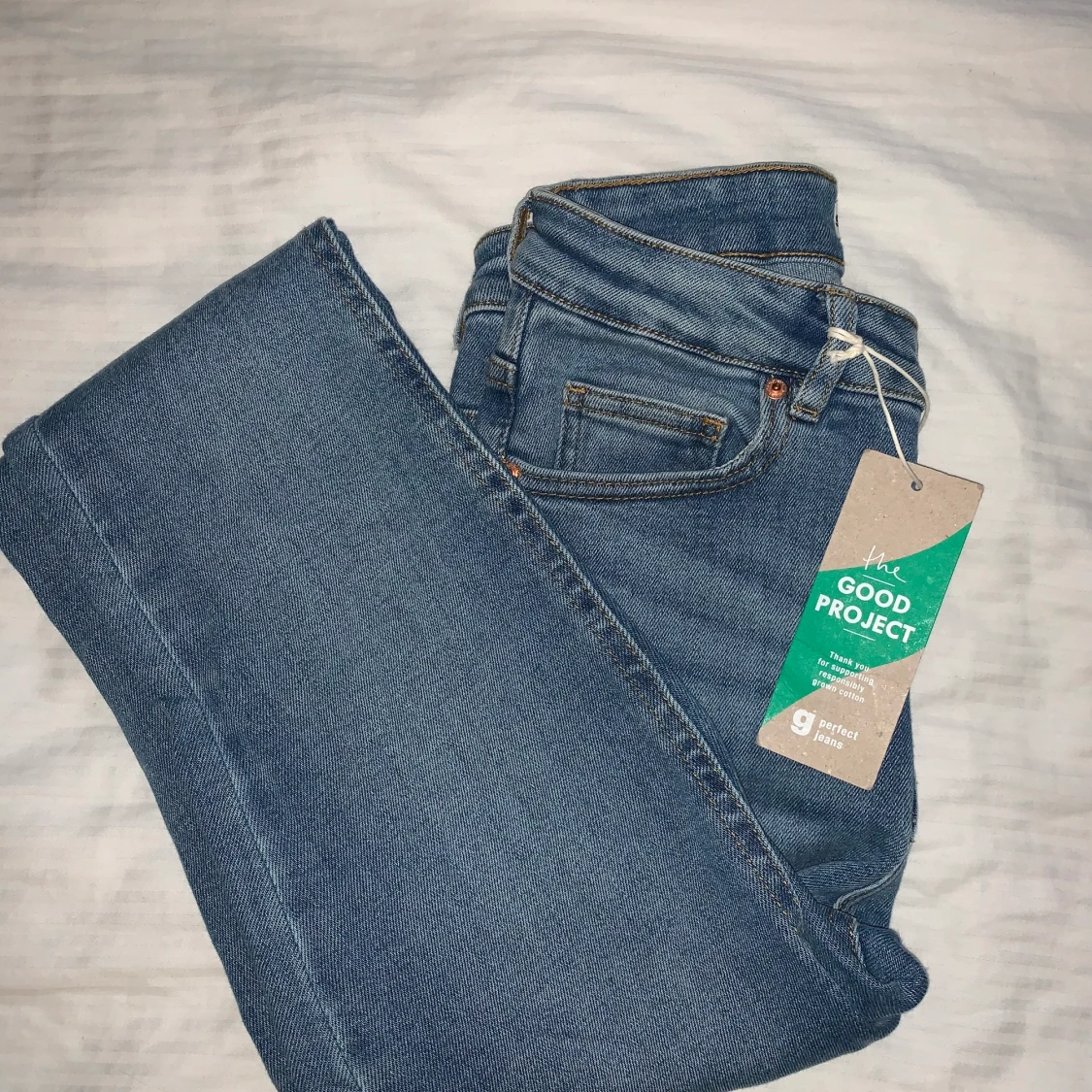 Helt nya jeans från Ginatricot  - 90