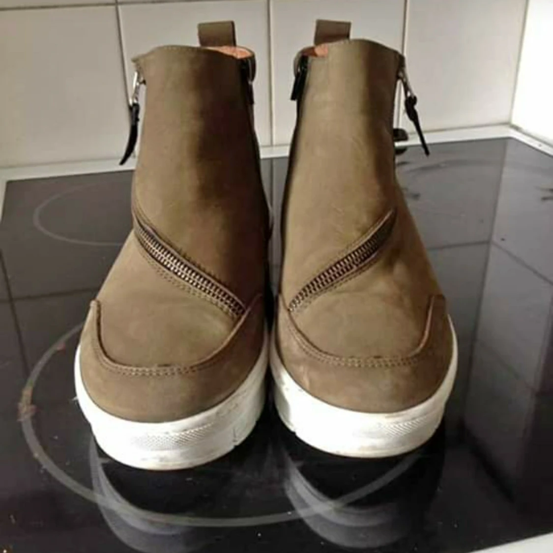 Boots storlek 40
