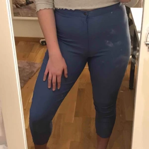  - Elastiska byxor som formar kroppen, riktigt fina🔥🔥