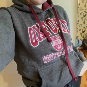  - Köpt i London, nyskick! Köpare står för frakt 💖