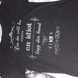  - Håkan Hellström T-shirt. Fraktar endast, frakt ingår i priset.