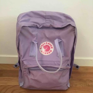  - Lila fjällräven Kånken original 