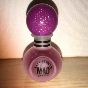  - 🎱 Katy Perry parfym, helt ny (frakt tillkommer) 🎱