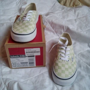  - Endast använda 1 gång. Säljes pga dålig ekonomi. 