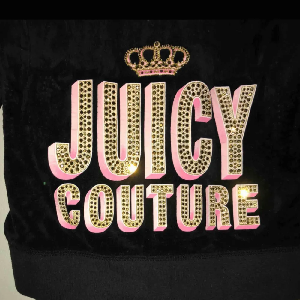 Super fin juicy couture🌸🌼🌟💫. Hoodies.