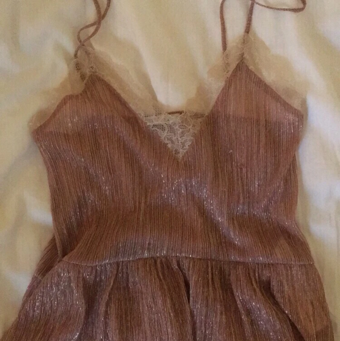 Glittery pink singlet  - 90