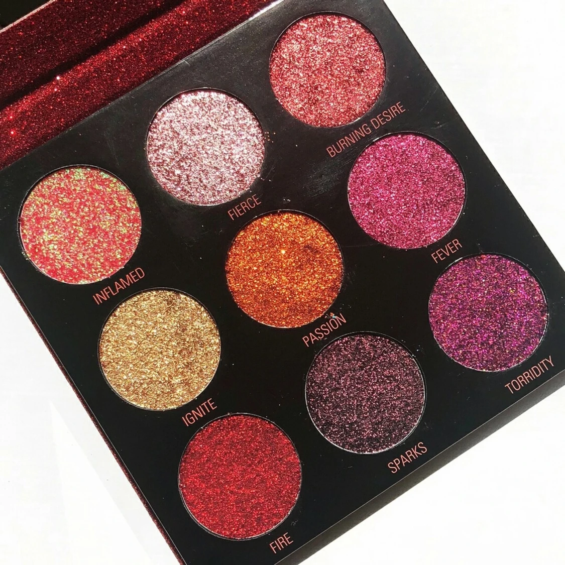 Revolution glitter palett