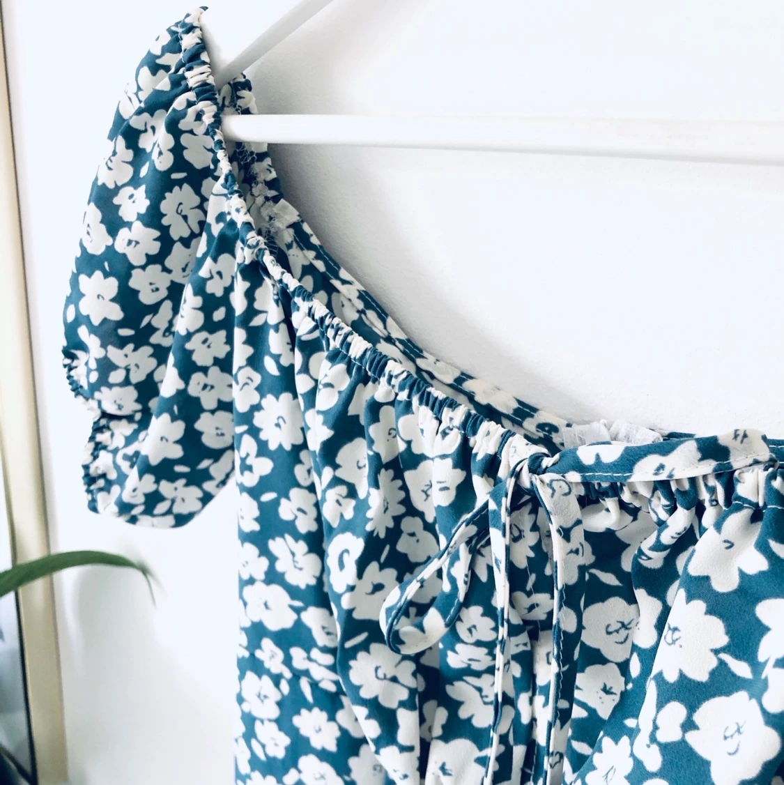 Somrig ljusblå klänning - 91