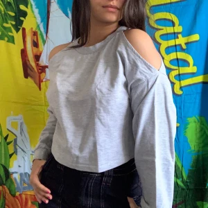 Ofc Shoulder Sweater - Cute sweater, Bershka