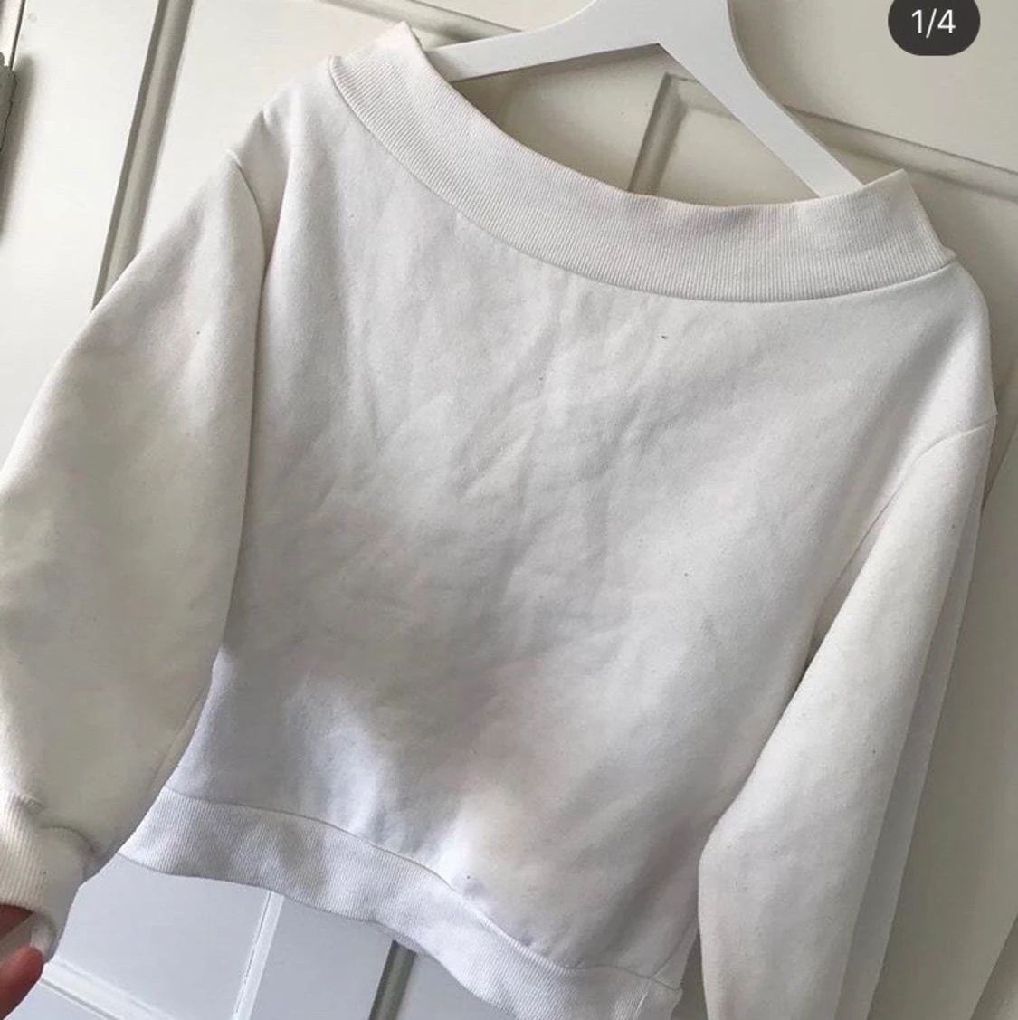 Vit off shoulder tröja