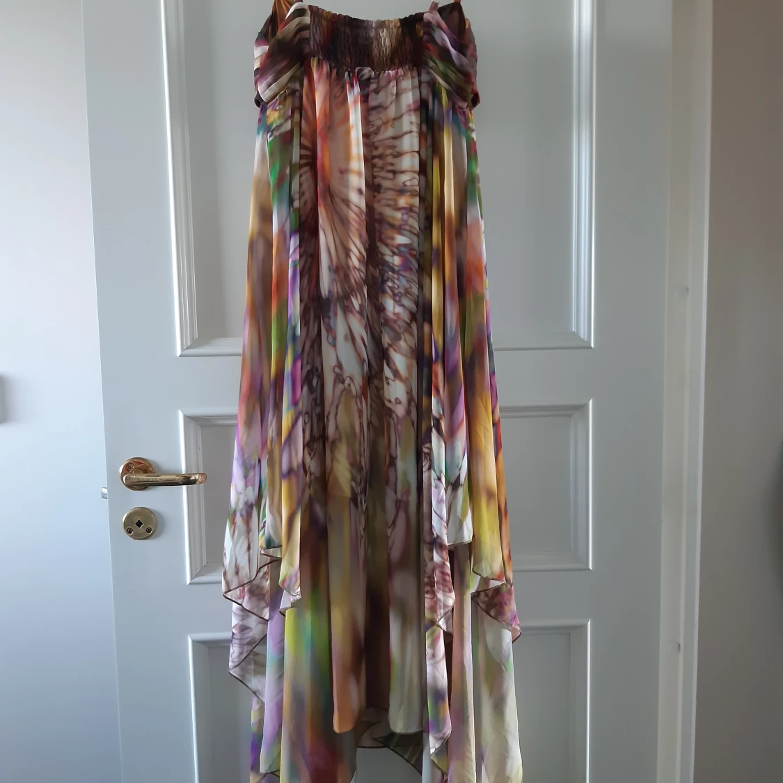 Långklänning med reglerbara band  - 90