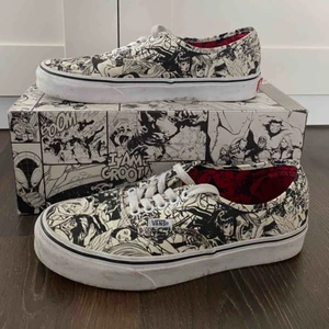  - Ett par vans x marvel som inte går att få tag i längre (limited edition). Har använt fåtal gånger. Frakt tillkommer (kartong ingår). Pris kan diskuteras. Kom privat för frågor!! 