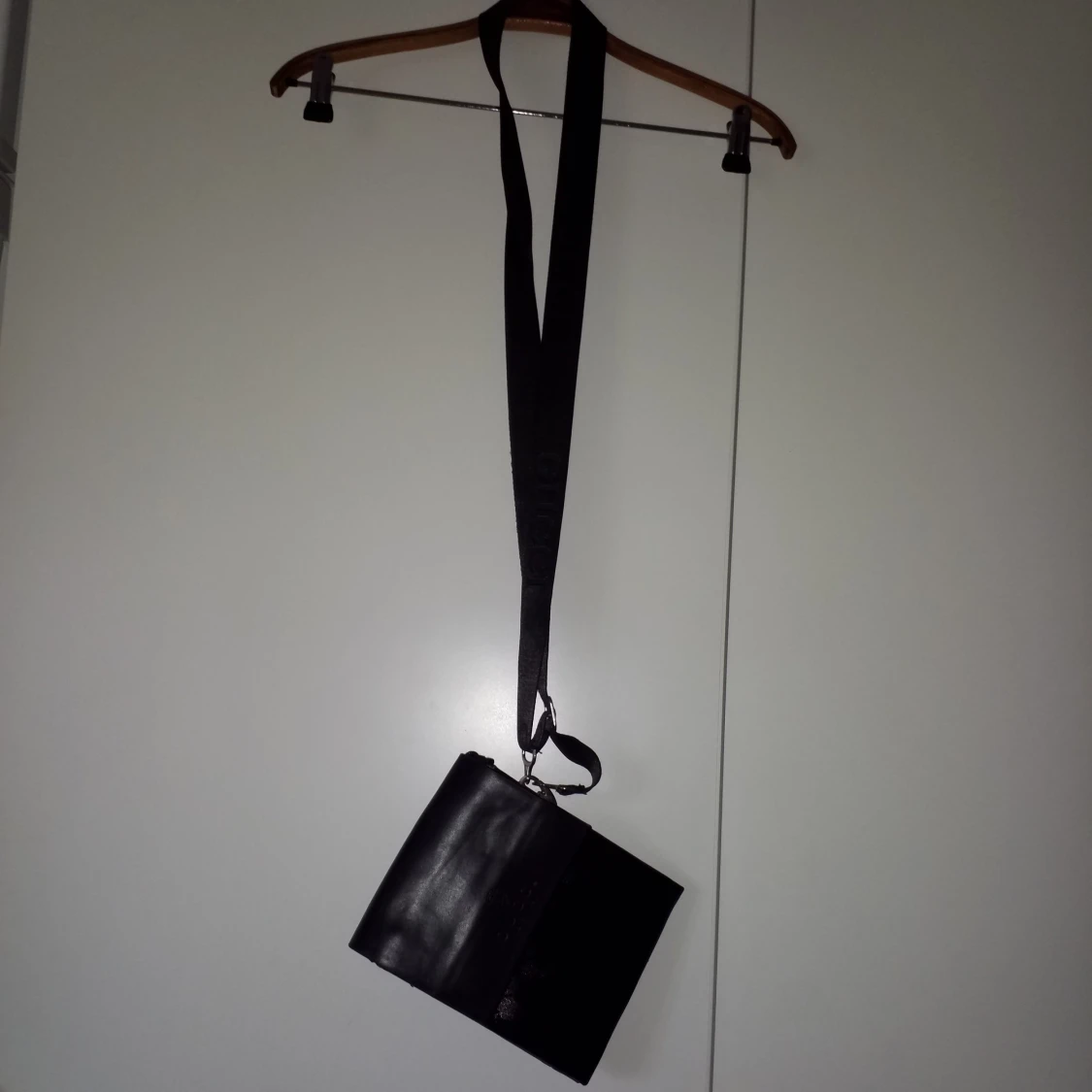 Liten svart väska  - 90