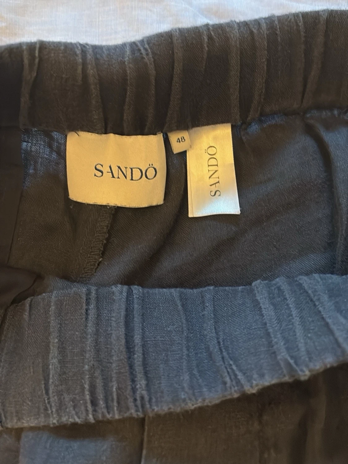 Mörkblå Sandö linne shorts - 2