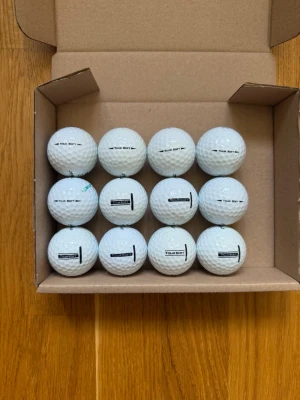 Titleist tour soft A/B-klass, 12-pack golfbollar  - Titleist tour soft A/B-klass, 12-pack golfbollar 