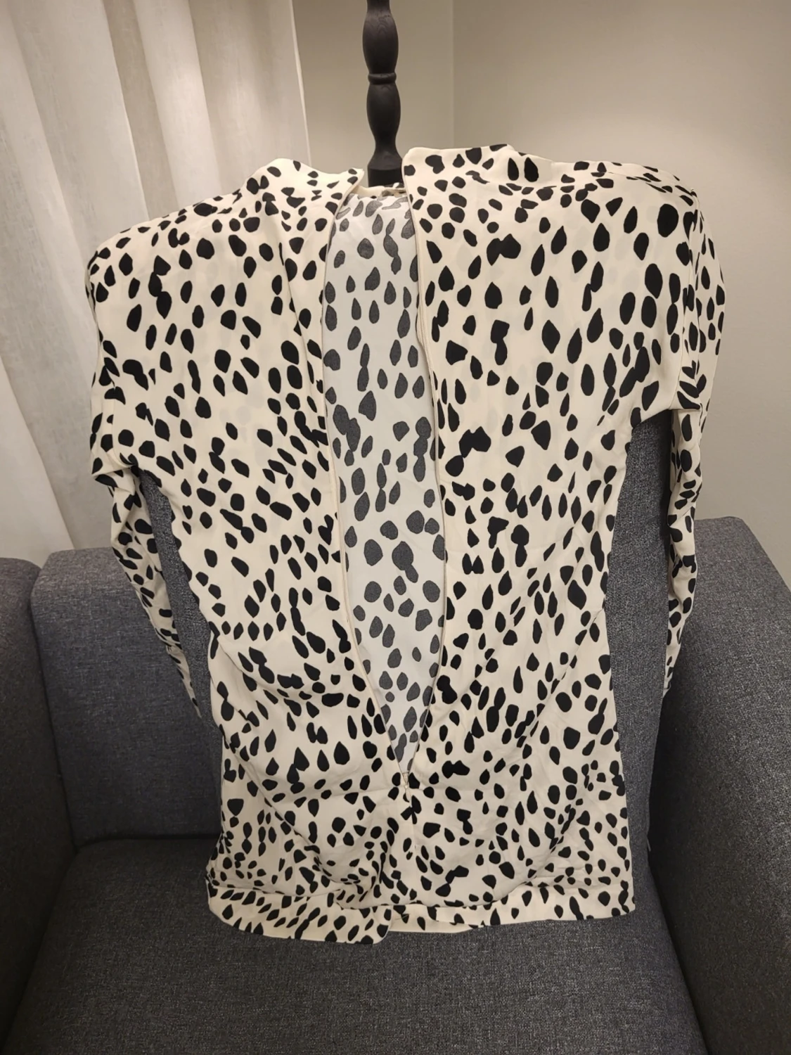 H&M svart, offwhite leopard sommar klänning, storlek XS - 6