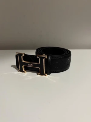 Herme’s bälte  - Helt ny, skickas inom kort tid, tryggt och säkert. 