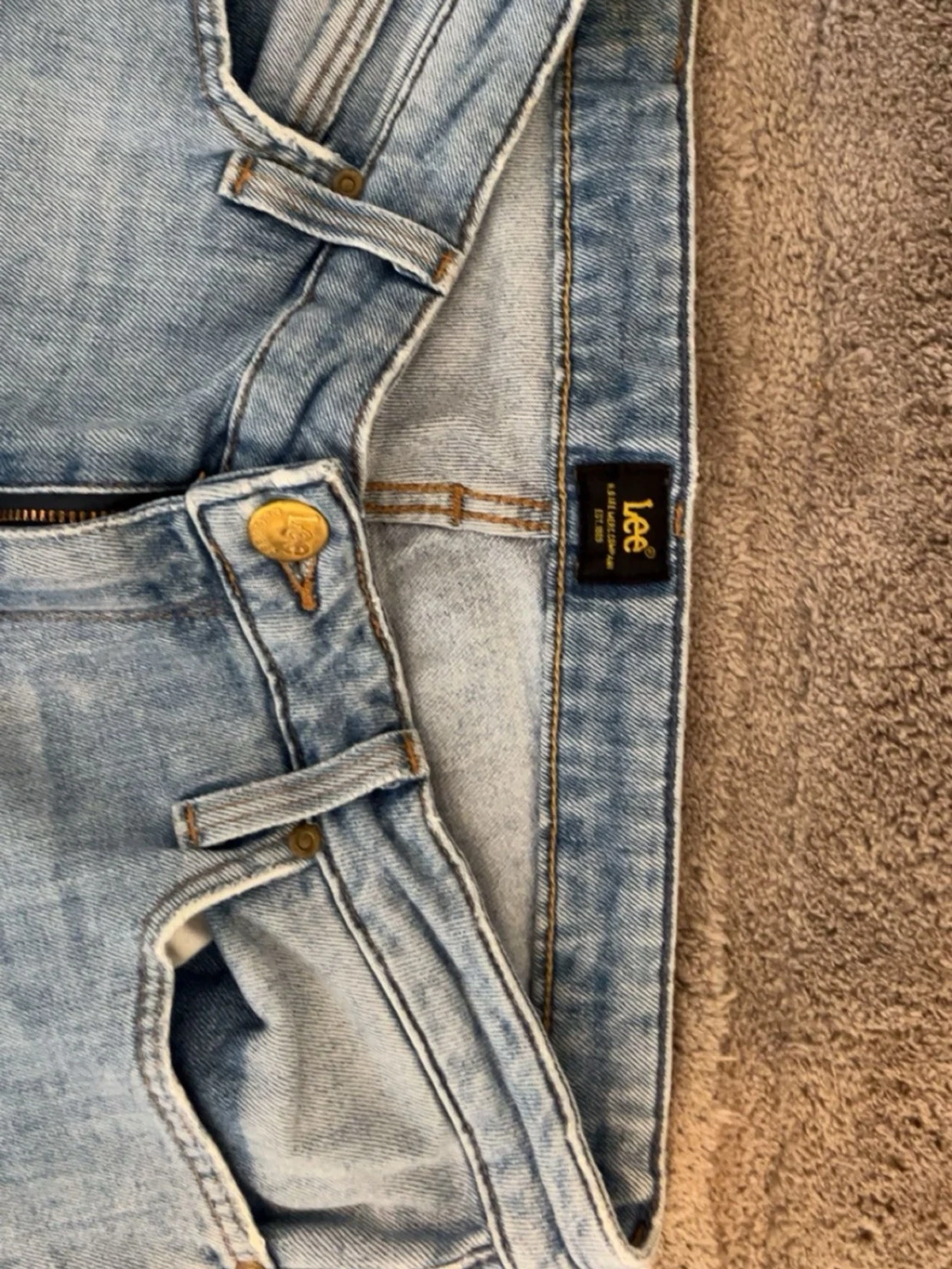Ljusblå Lee jeans med raka ben - 1