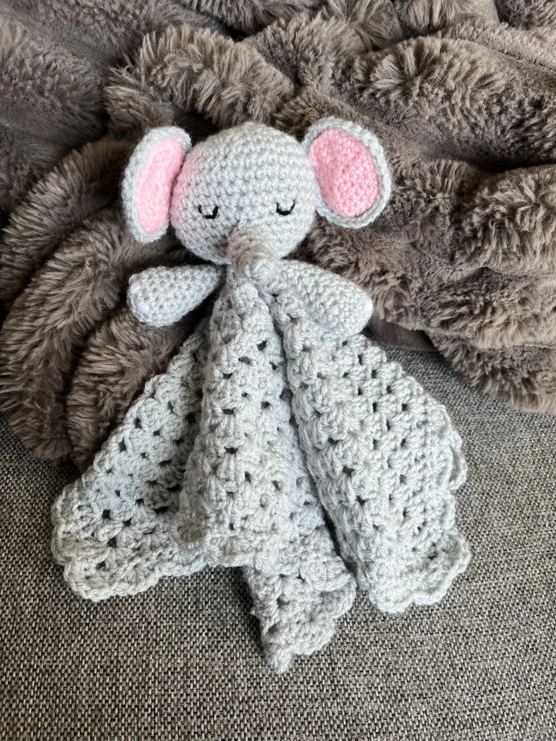 Virkad snuttefilt elefant - 1