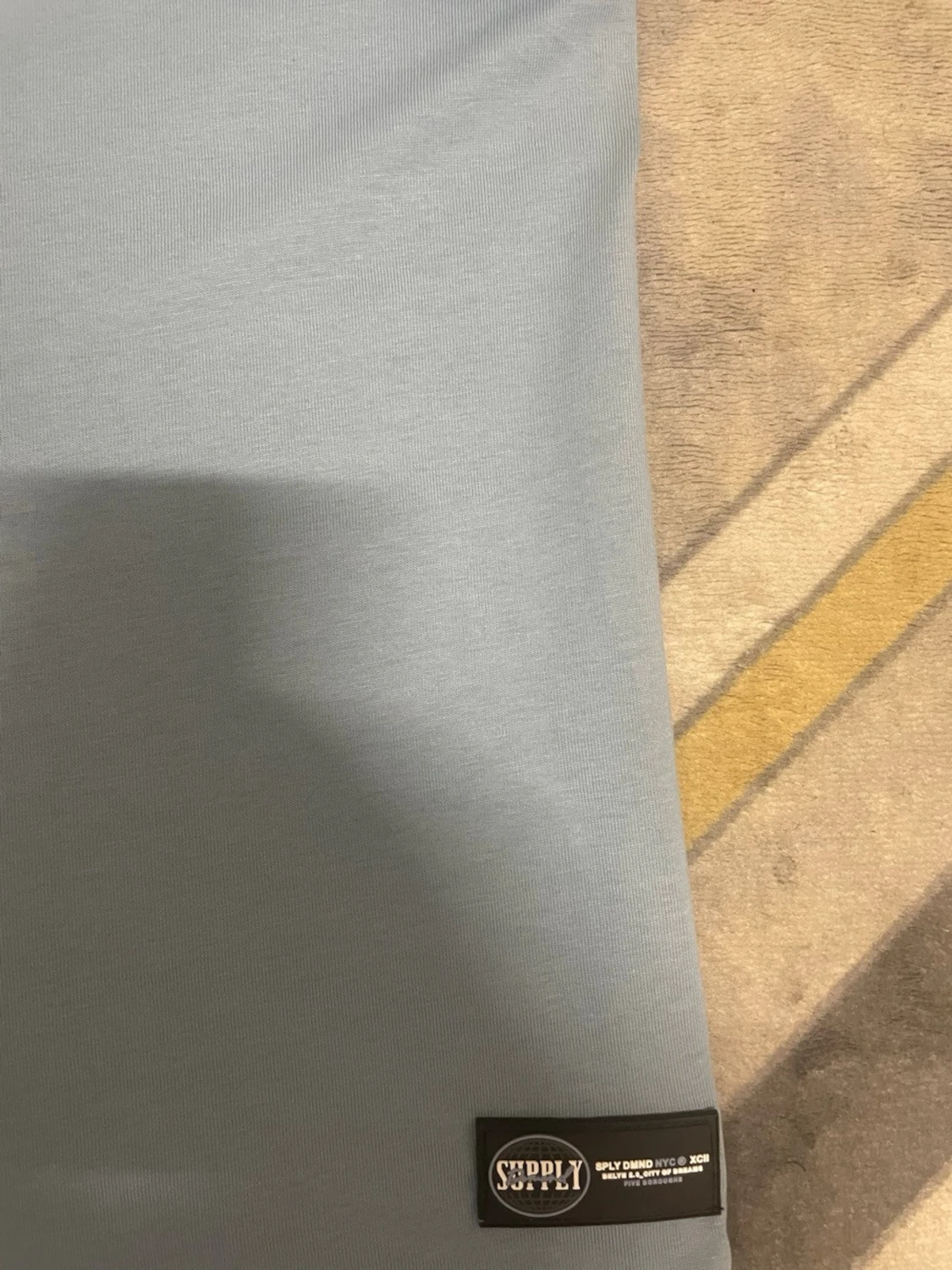 Blå t-shirt från Supply & Demand - 2