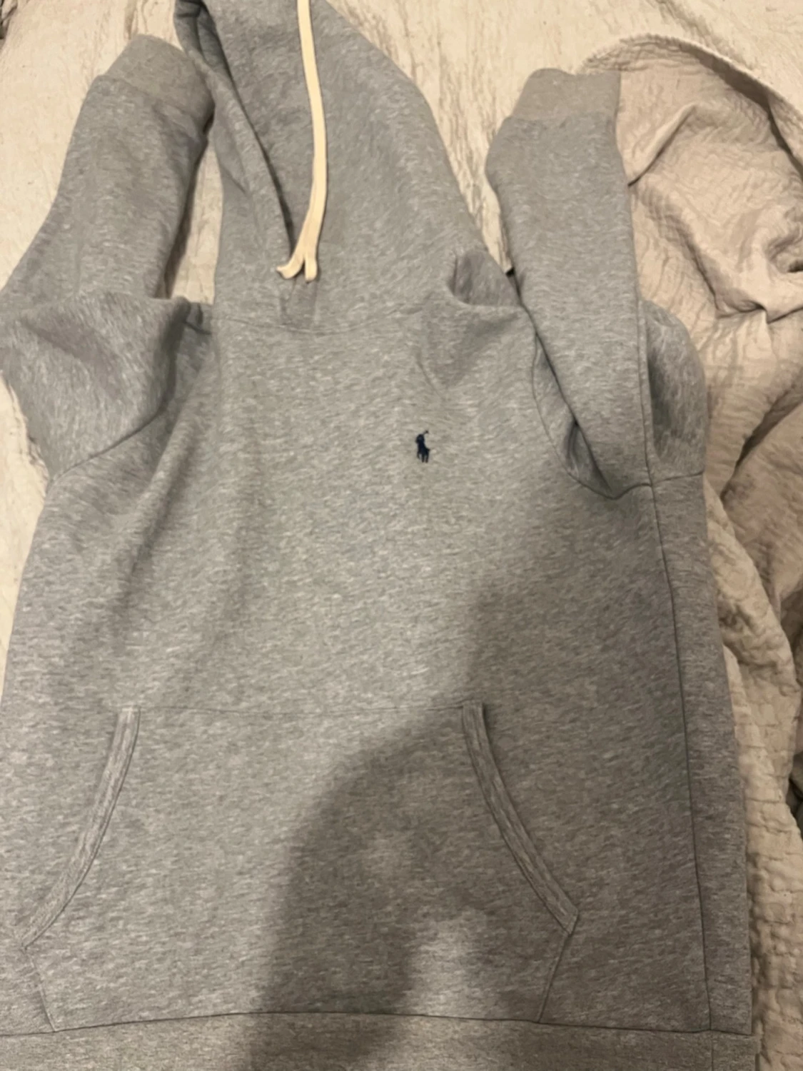 Grå hoodie från Polo Ralph Lauren