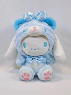 Cinnamoroll plysch gosedjur - Cinnamoroll gosedjur i nyskick. Utan defekter eller skador, endast suttit på en hylla som prydnad! Tyvärr finns lapp ej kvar. Väldigt mjuk och gosig. (Bootleg)
