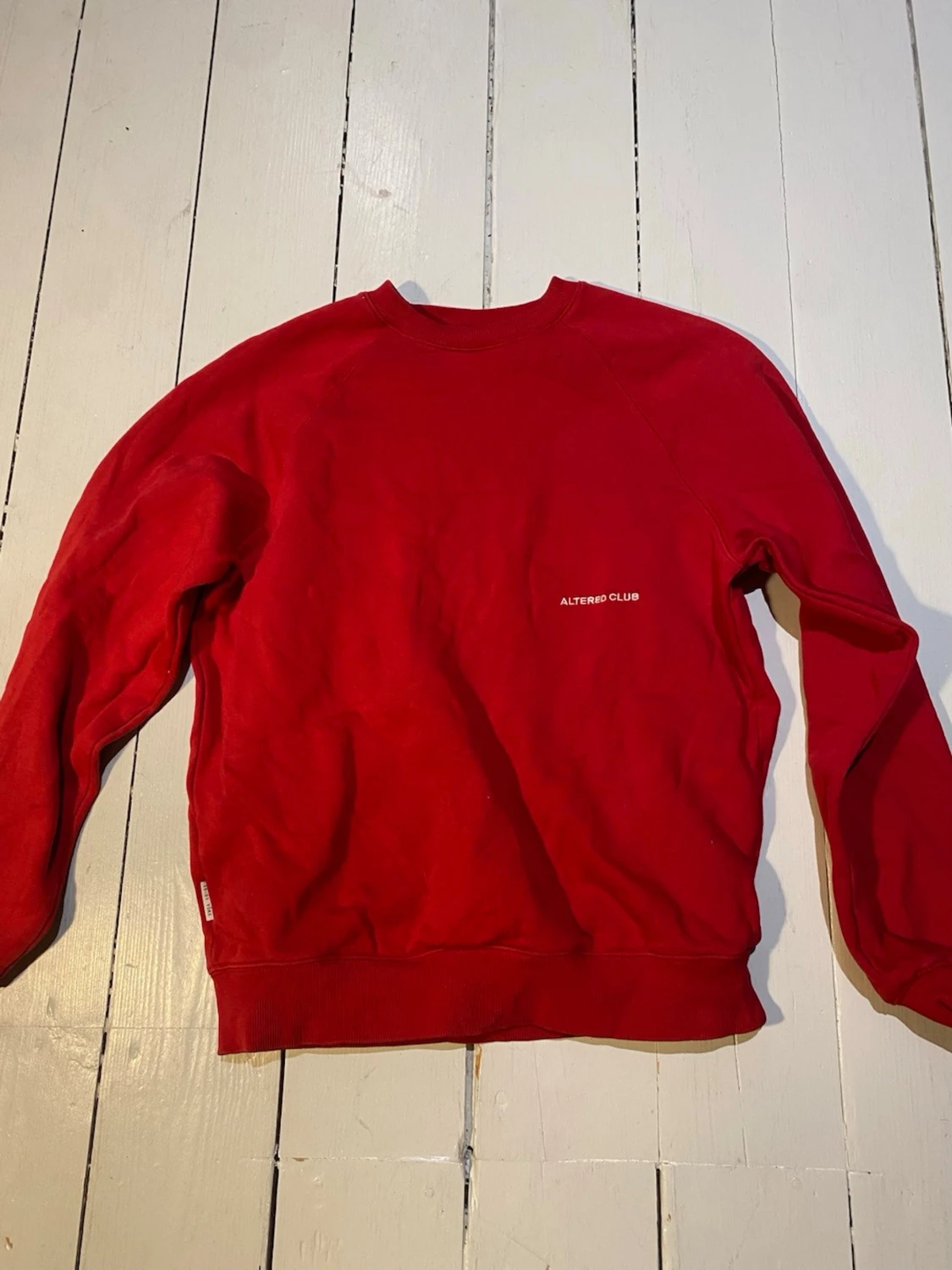 Röd sweatshirt från Yoke XS