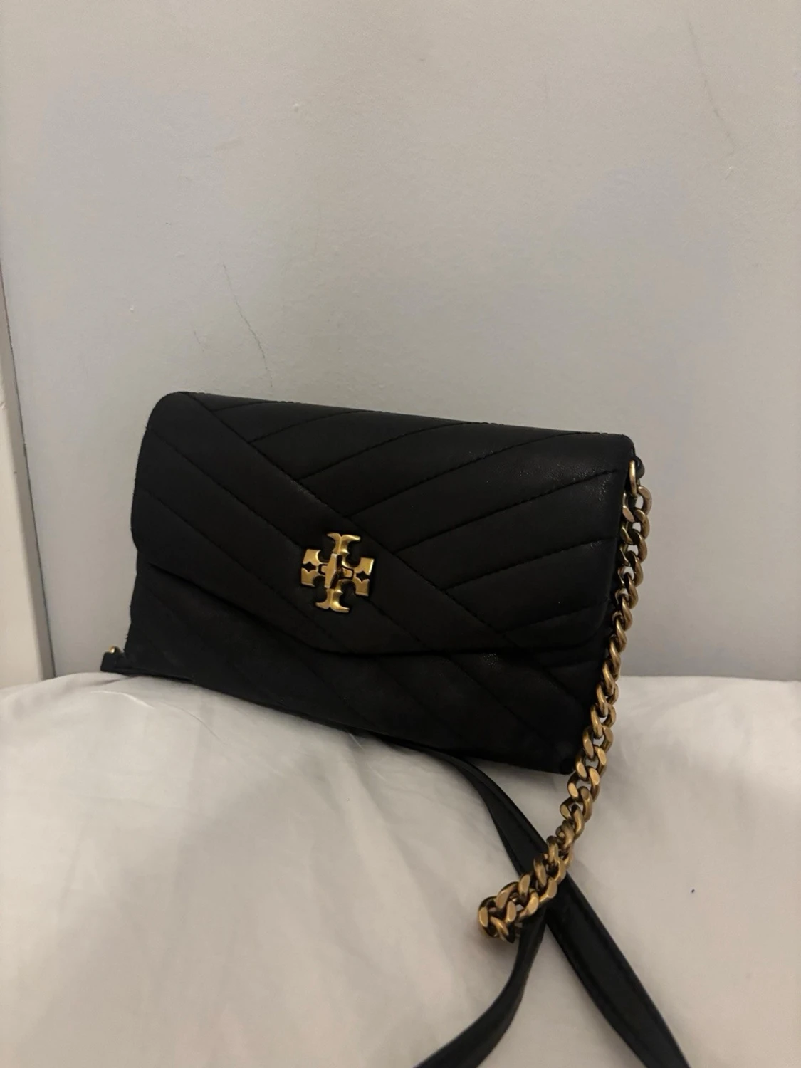 Svart axelväska från Tory Burch - 1