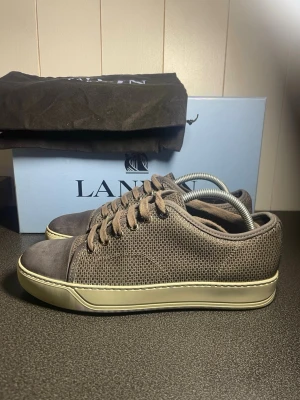 Lanvin Cap Toe   - lanvin skor | färg: grå | skick: mycket fint | storlek uk 5 (39-40) | ingår: allt og | skriv vid frågor | mvh MD closet 