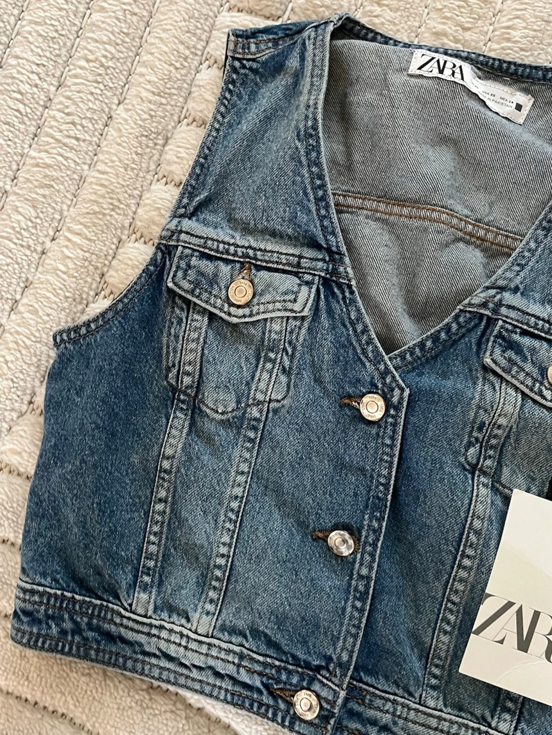 Blå jeansväst från Zara - 1