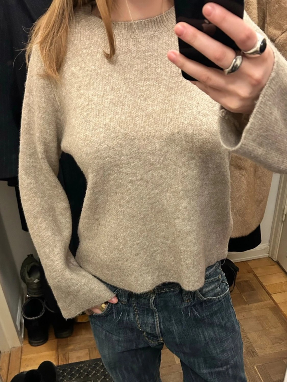 Beige stickad tröja 