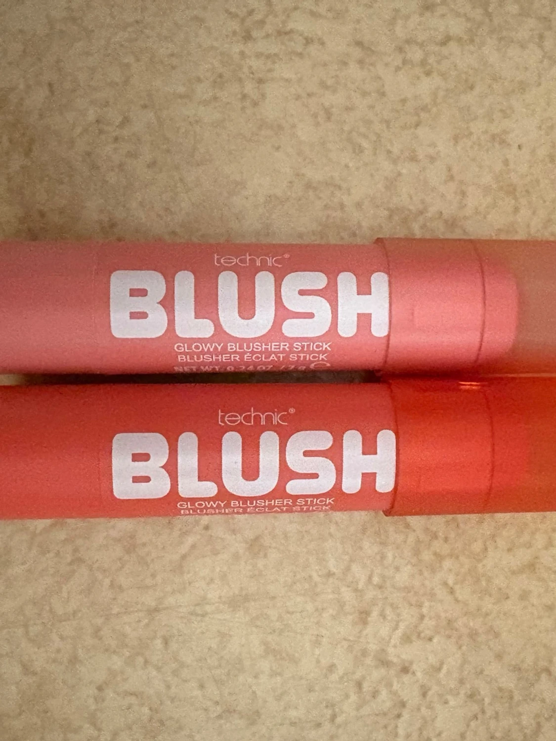 Tecnic blush stick