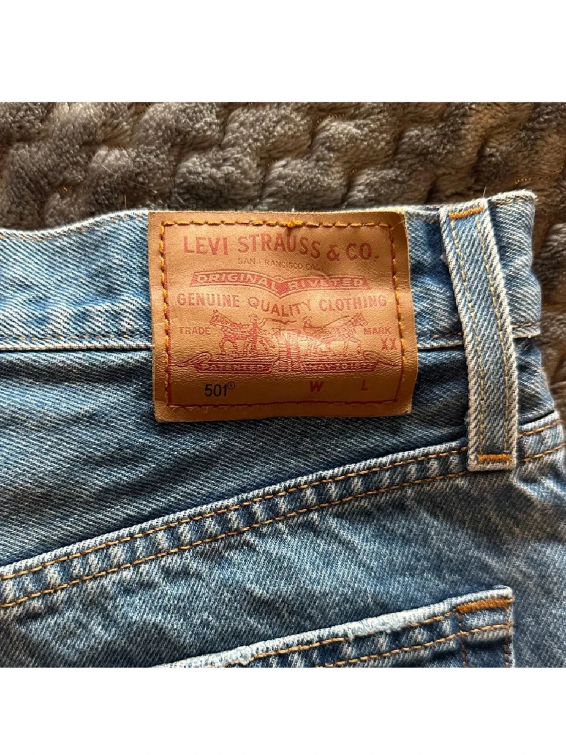 Levi's ljusblå denimshorts - 4