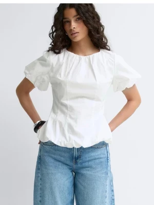 SÖKER!! - Söker denna blus från Gina som heter Ballon sleeve blouse i storlek 36. Helst för under 270kr. Hör av er om ni säljer