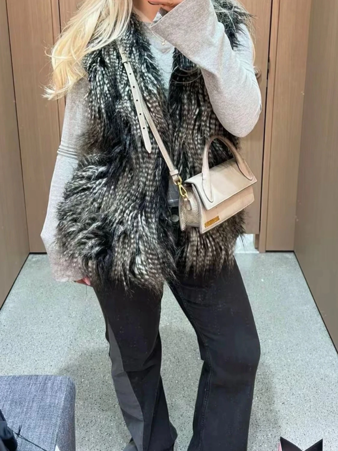 Beige miniväska från Jacquemus - 1