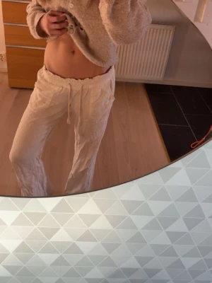 Roxy Linneabyxor - Storlek S, fint skick och inga defekter