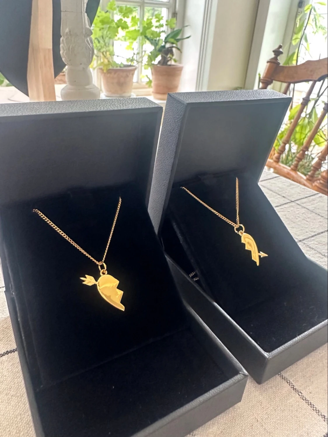 Arrow heart necklace  - 1