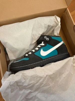 Nike SB Dunk Pro Iso - Helt nya, säljer pga för små.