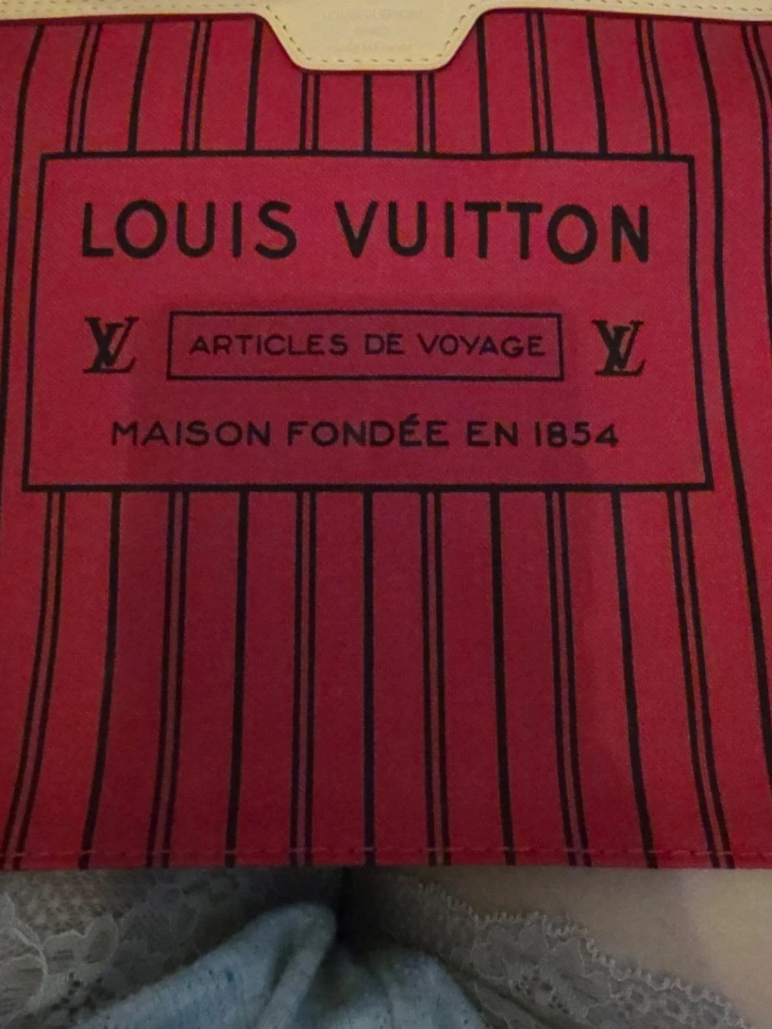 Louis Vuitton Monogram Neverfull - 4