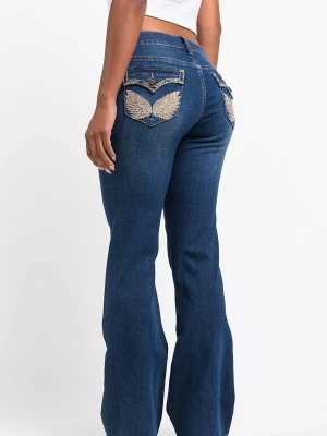 Mörkblå bootcut jeans med brodyr - snygga jeans från madlady men används inte längre 