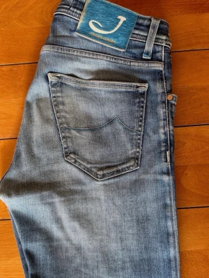 Jacob Cohen Jeans 622 slim - Jacob cohen jeans modell 622 slim | nytt skick inga defekter | storlek 30 se mått | för mer info skriv privat!