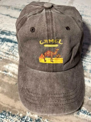 Y2K Camel Keps - Cool Camel Cigarettes Keps, Som ny!