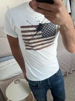 Concrete ink t shirt  - Nytt skick 