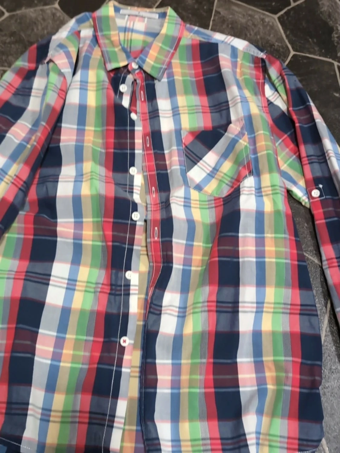 Flerfärgad rutig skjorta stl L