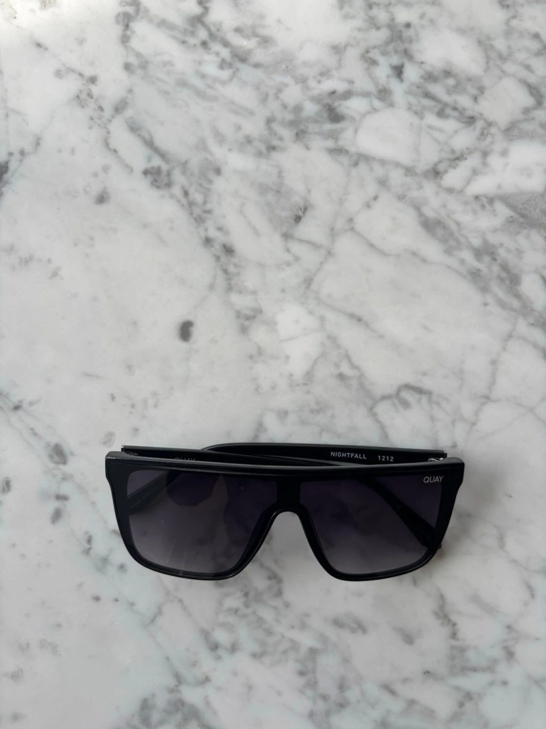 Svarta QUAY Nightfall solglasögon - 1