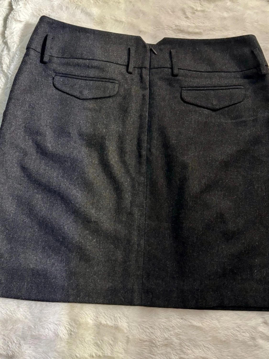 Mörkgrå kortkjol med fickor. Marc O’Polo - 1