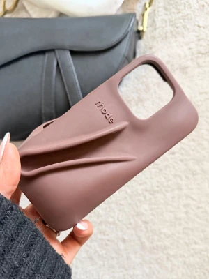 Rhode skal  - iPhone 16 PRO skal ifrån Rhode🫶🏽🤎