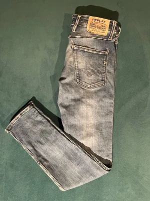 Replay Anbass - Replay Anbass. Strl 32/32. Väldigt bra skick hör av dig vid funderingar!🛑Kan gå ner i pris vid snabb affär!!