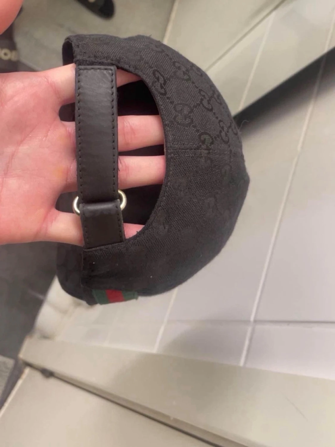 Svart Gucci keps med GG-mönster - 2