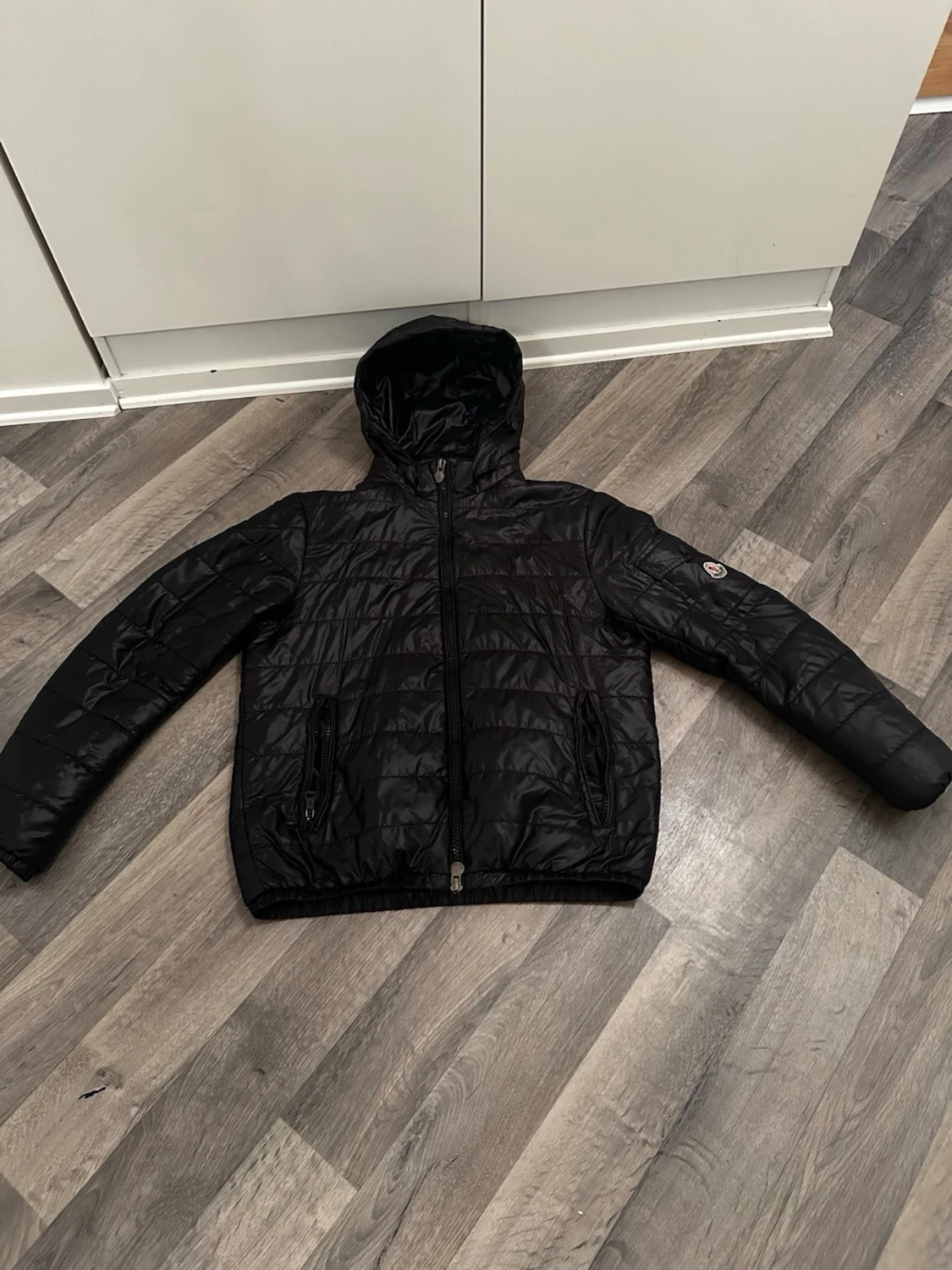 Moncler jacka herr svart polyamid storlek 50